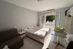 Elia-beach-Vrahos-Aries-14-870x555