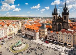 ПРАГА-ВИЕНА/БОЖИЌЕН БАЗАР